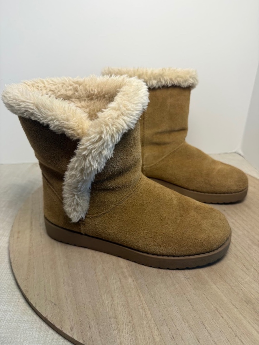 Women’s Real Suede/Faux Fur Lined Winter Boots Brown Size 6